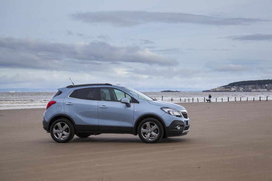  Vauxhall Mokka 2012 года  (фото 184 из 365)